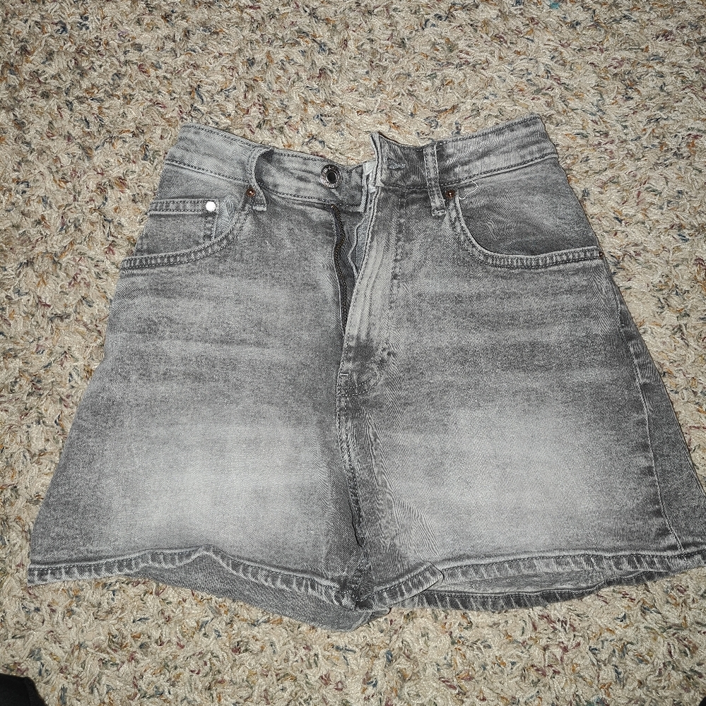 High Rise Short